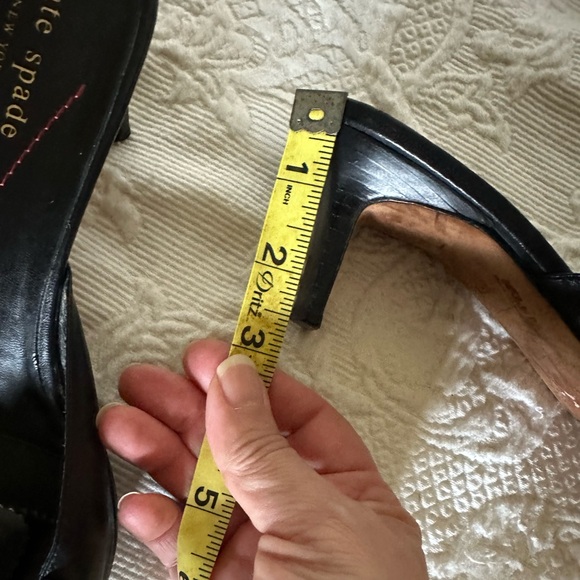 Kate Spade kitten mules floral detail black with red trim size 8.5 - Picture 6 of 6